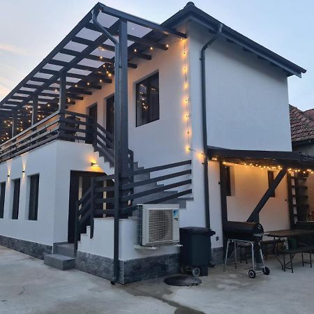 Urbanist Guest House Călimăneşti Bagian luar foto